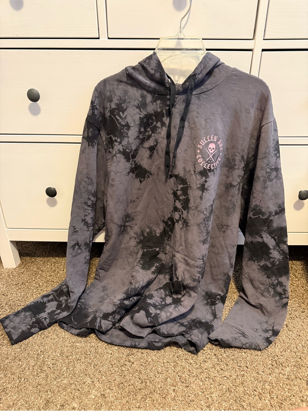 Sullen Tie-Dye Pullover Hoodie with Skull Logo - Gray & Black